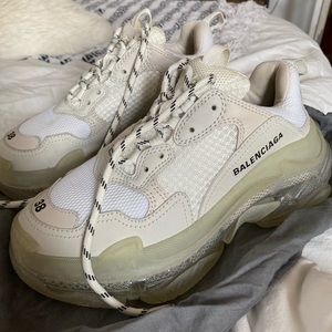 Triple S Balenciaga sneakers size 8